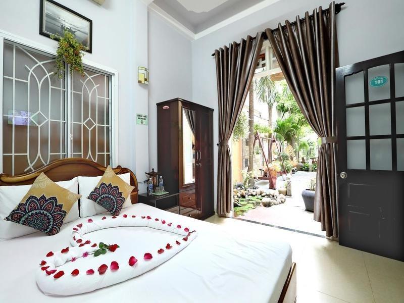 Green Garden Homestay Хойан Экстерьер фото